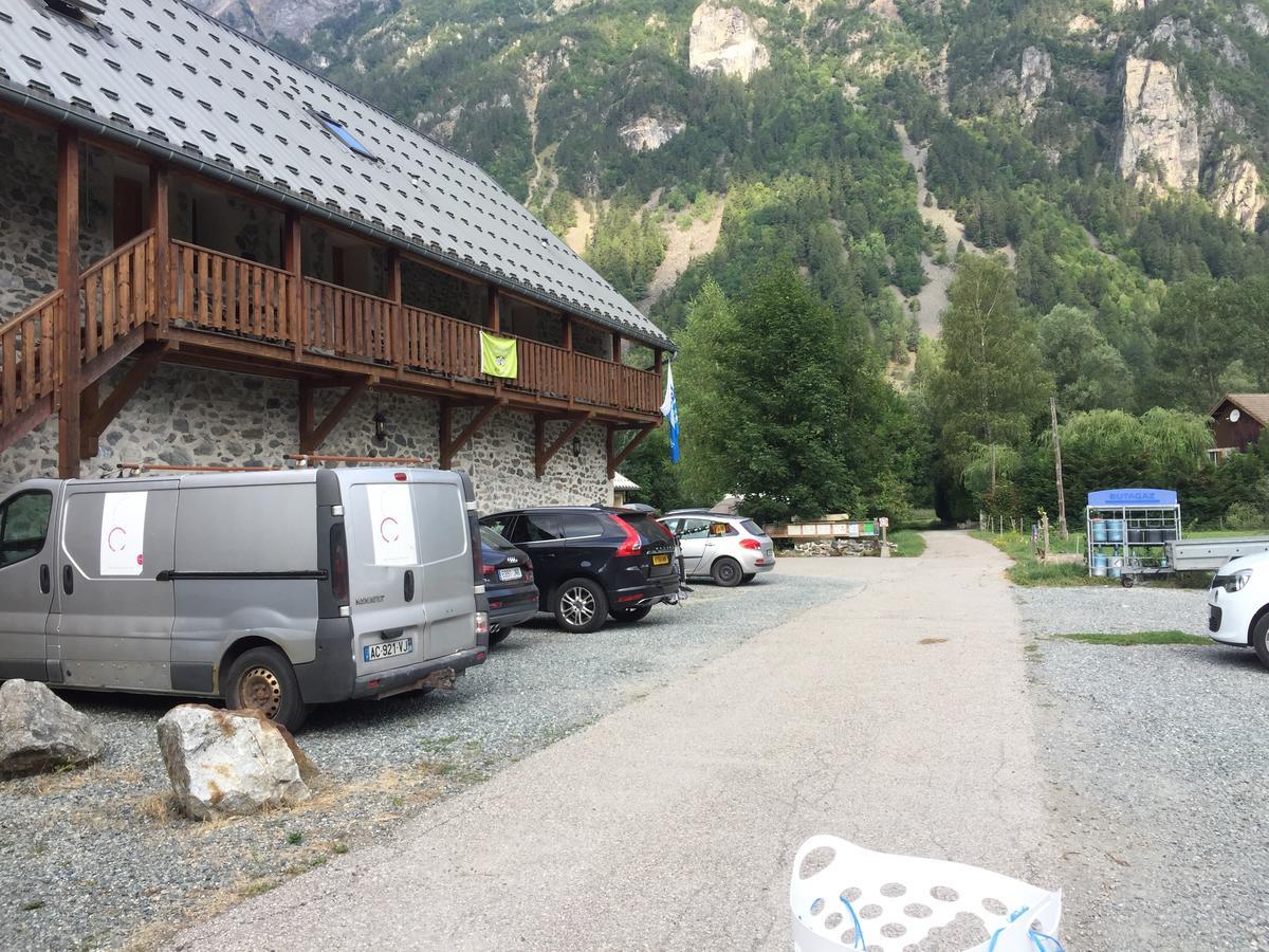 Villa Ferme Noemie  à Le Bourg-dʼOisans Extérieur photo